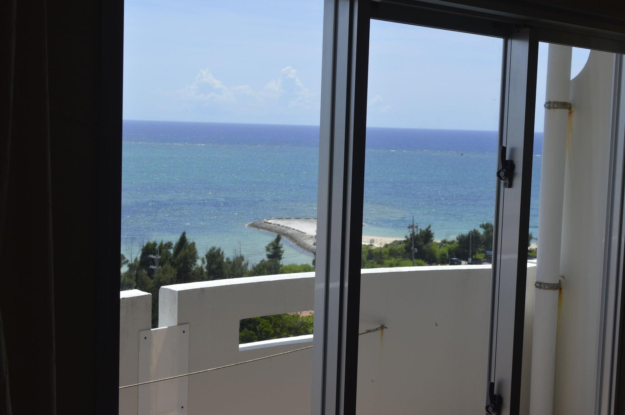 Royal Hotel Okinawa Zanpamisaki Yomitan Exterior foto