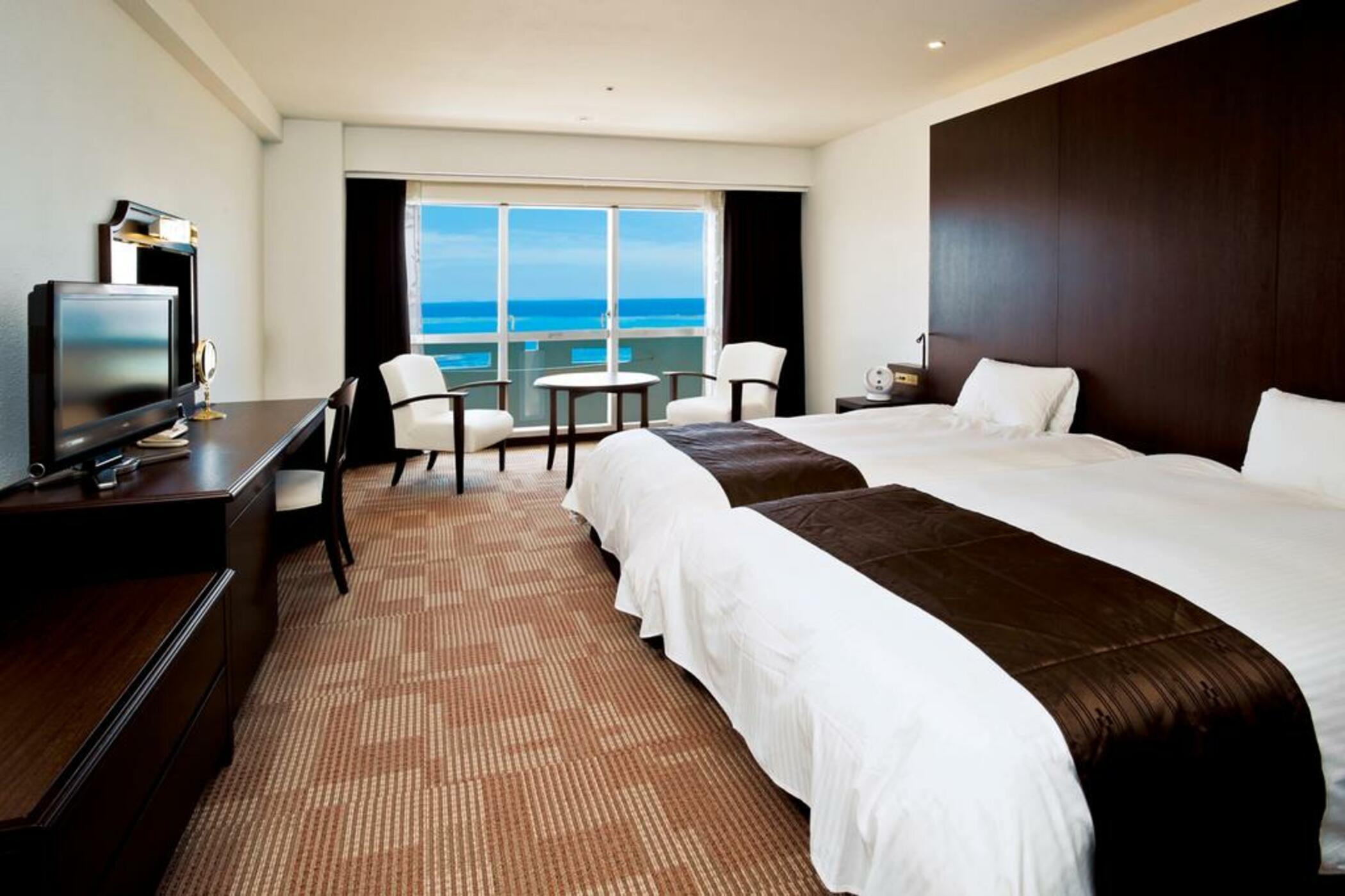 Royal Hotel Okinawa Zanpamisaki Yomitan Exterior foto