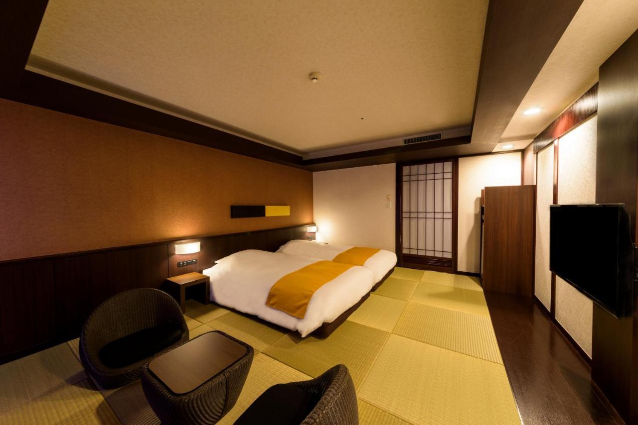 Royal Hotel Okinawa Zanpamisaki Yomitan Exterior foto